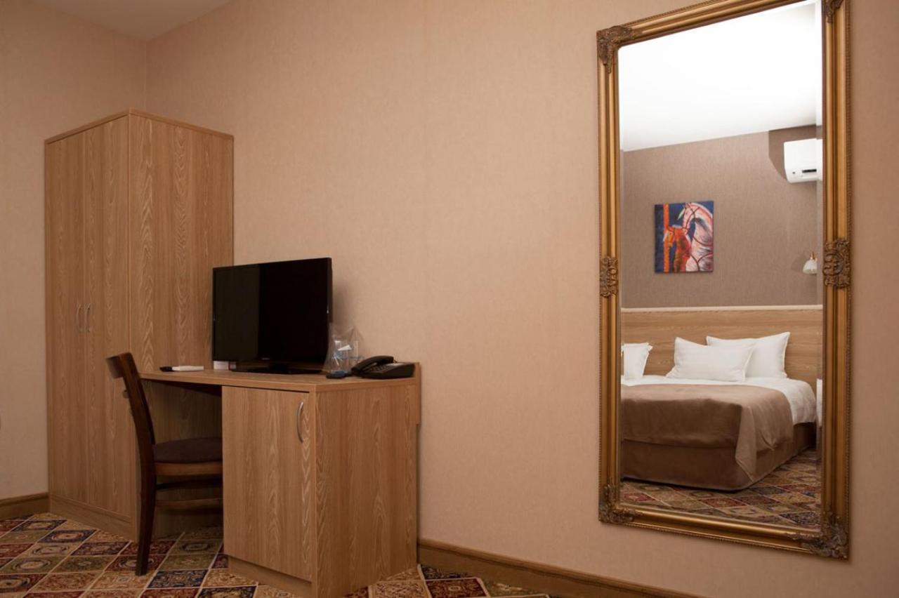 Hotel Motto สตาราซาโกรา ภายนอก รูปภาพ